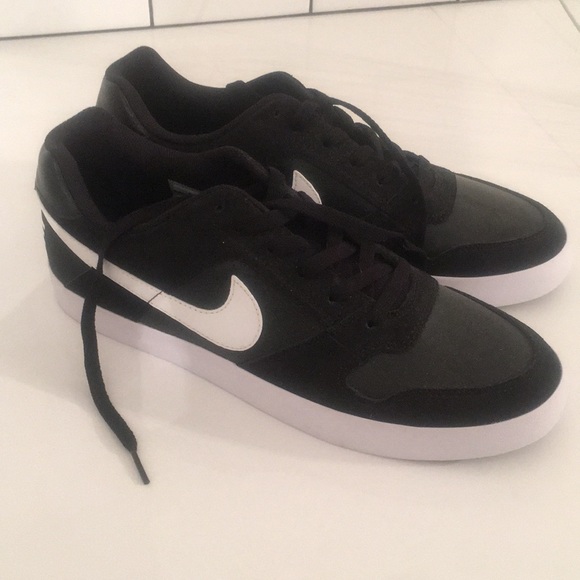 nike sb delta force black